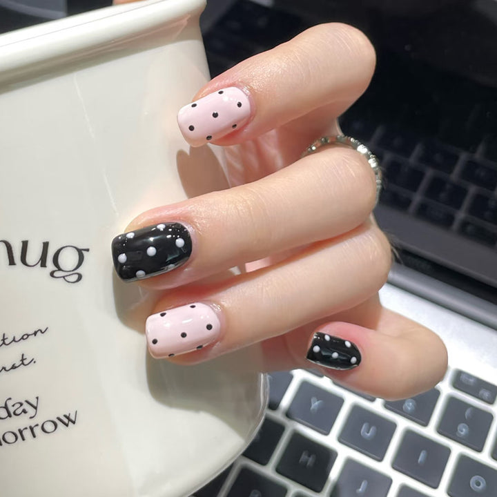 Premium Glittery Press-On Nail Set Kalsten