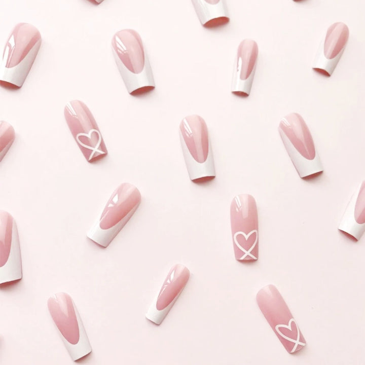 Artifical Nail Set with Elegant French Tips and Romantic Heart Decorations Kalsten