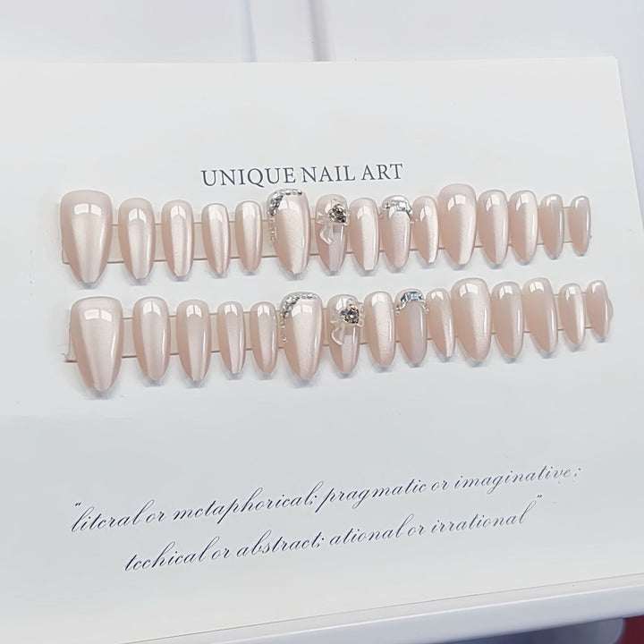 Elegant Press-On Nail Art Set Kalsten