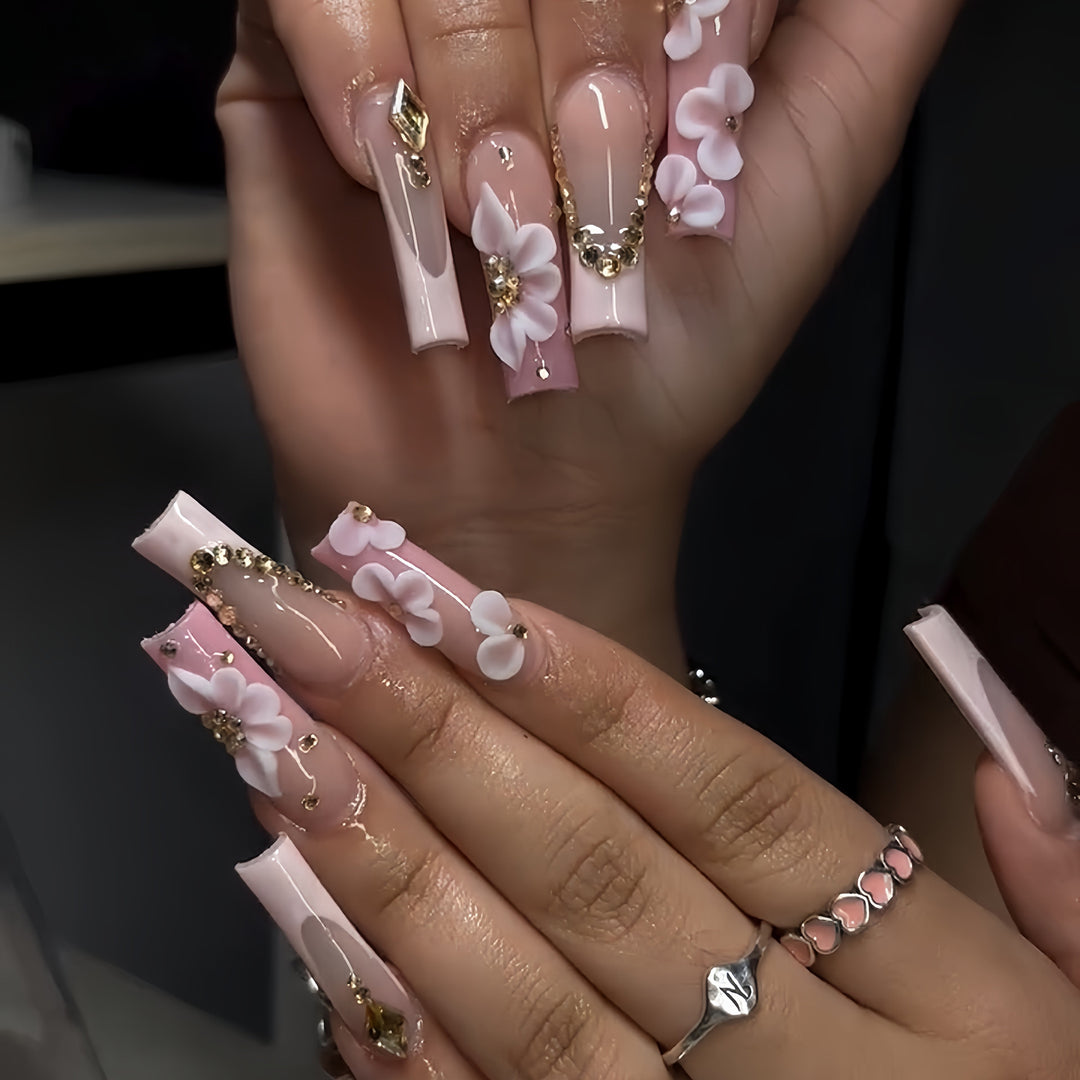 Elegant 3D Floral Press-On Nail Art Kalsten