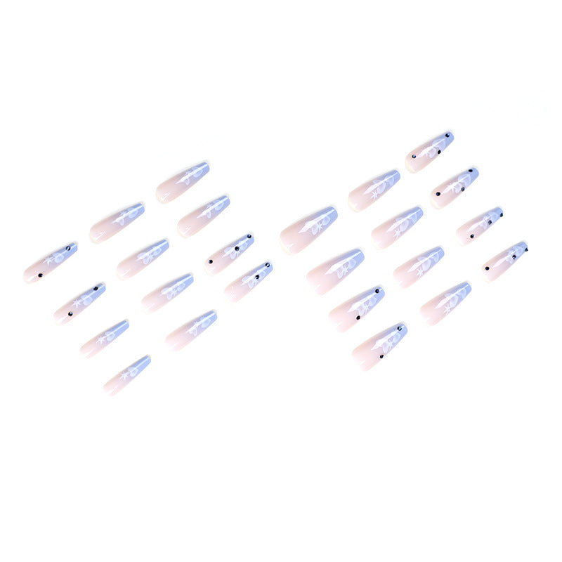 Artificial acrylic nails in modern heart design Kalsten