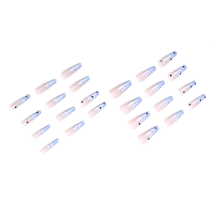 Artificial acrylic nails in modern heart design Kalsten