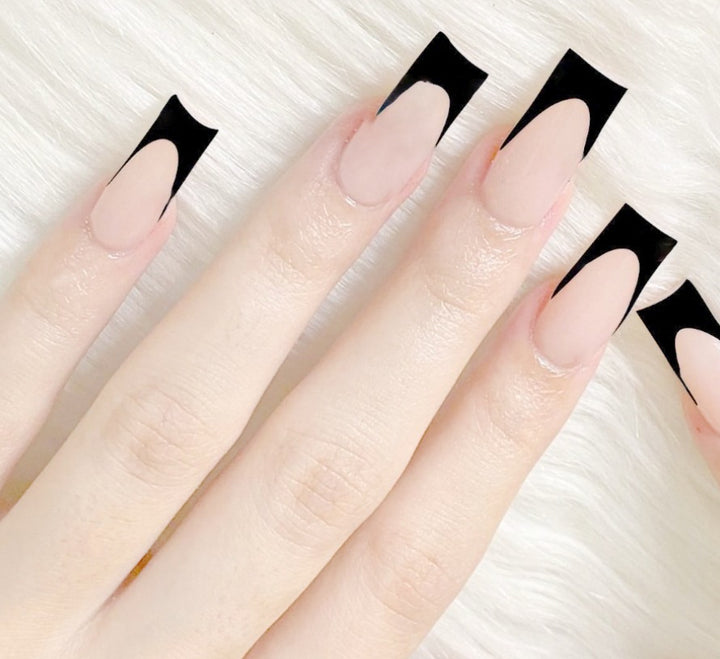 Classic French Tip Nail Enhancements Kalsten