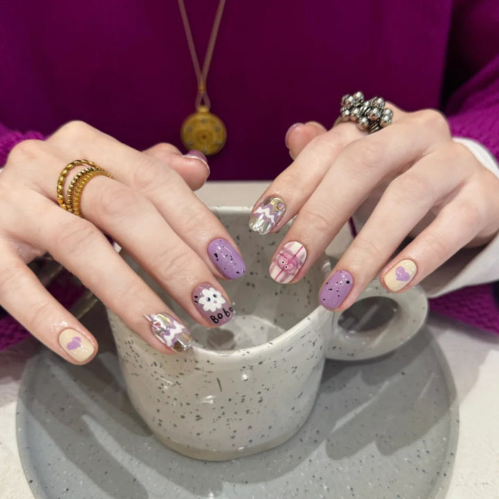 Playful Cartoon-Themed Press-On Nail Art Set Kalsten