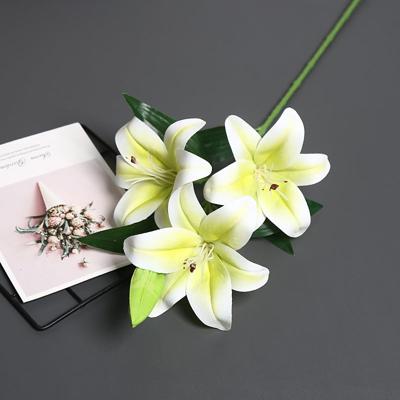 Lifelike Artificial Lily Bouquet