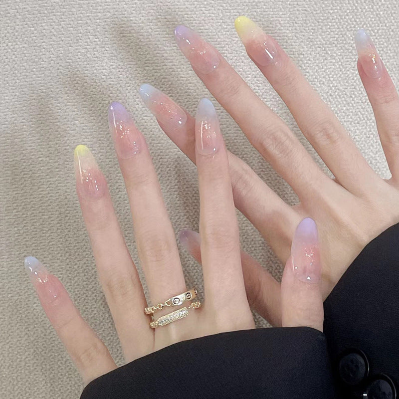 Elegant Press-On Nail Tips with Gold Accents Kalsten