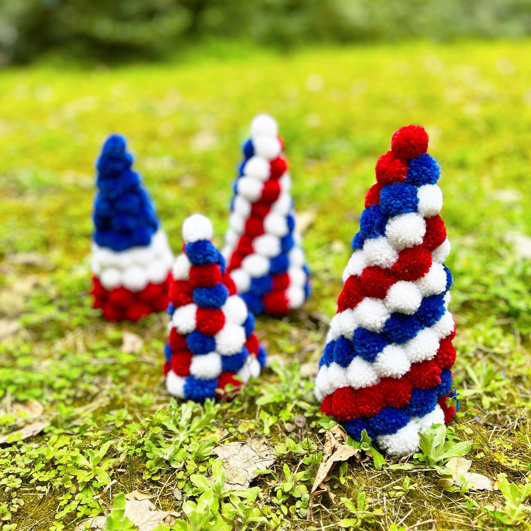 Unisex nan handcrafted Pompon Christmas tree table decoration Kalsten