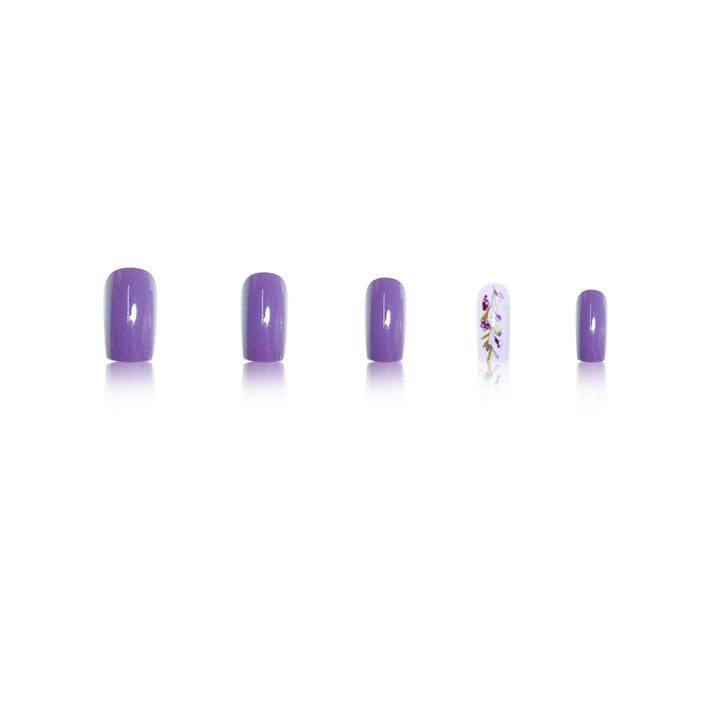 Floral Accent Nail Art Extensions Kalsten