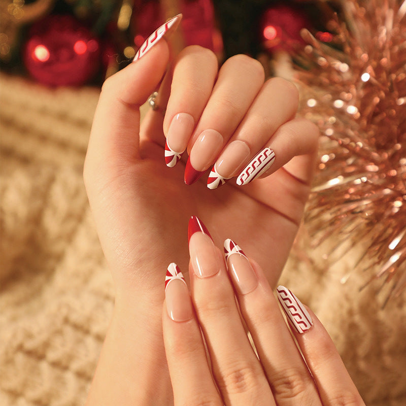 Elegant artificial nails in festive winter design Kalsten