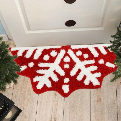 Winter-Themed Plush Bath Mat