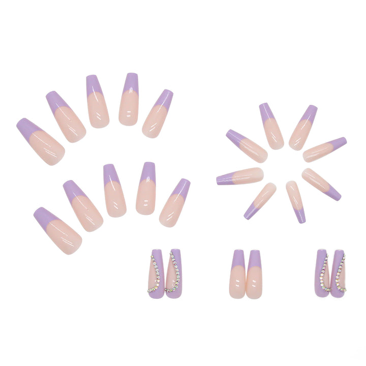 Nail art set with sparkling hearts and elegant glitter accents Kalsten