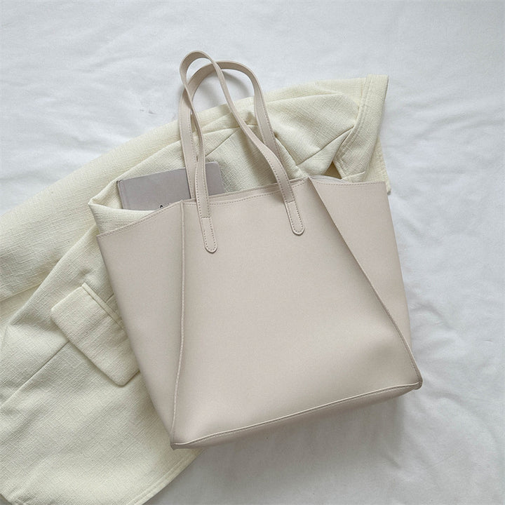 Minimalist Structured Tote