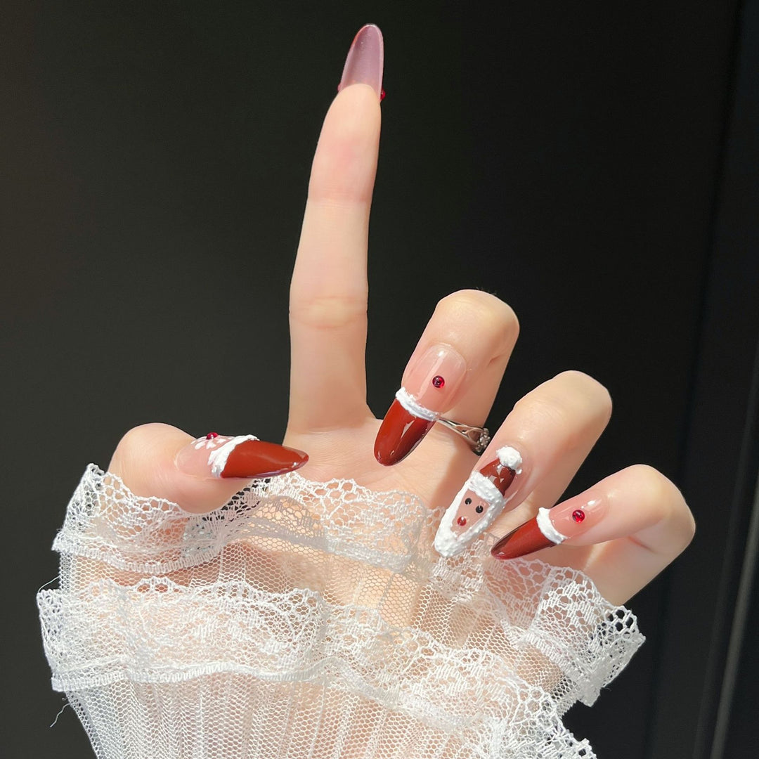 Festive Character-Themed Press-On Nail Art Kalsten