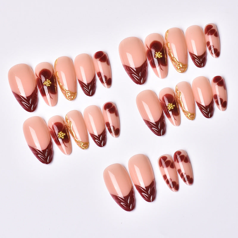 Artificial Nail Set with Floral and Luxurious Decorations Kalsten