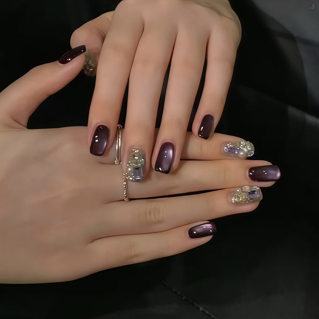 Artifical nails with glamorous effects Kalsten