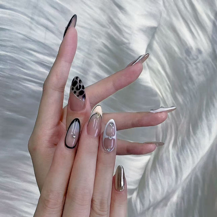 Decorative Press-On Nails Kalsten