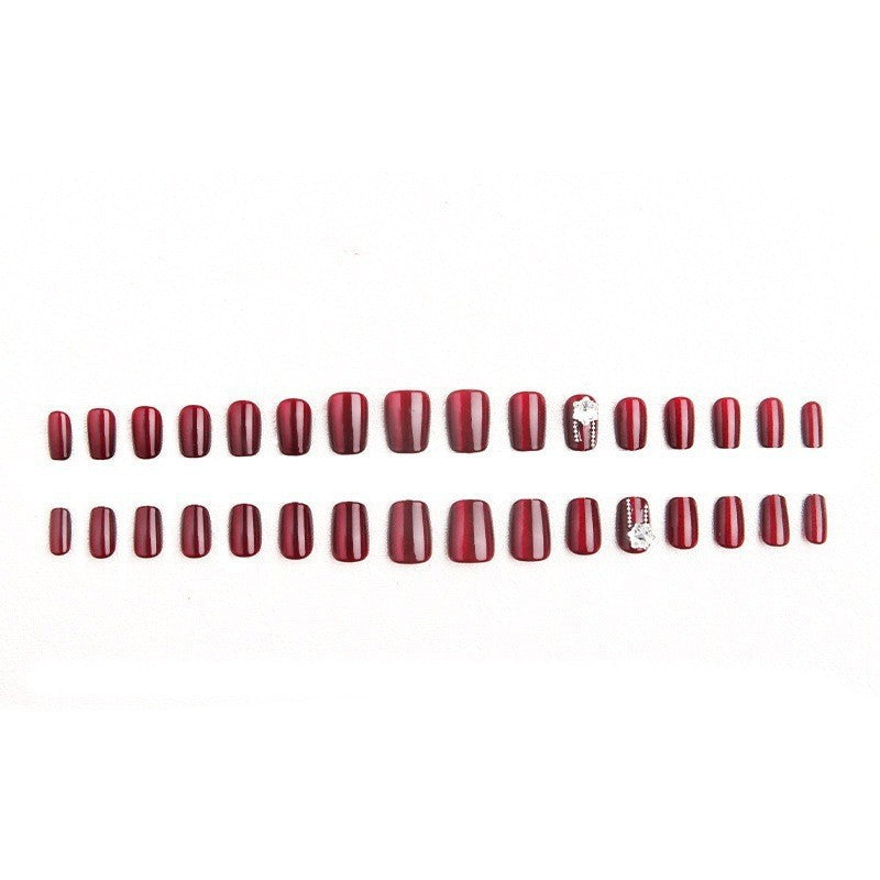 Artificial nail set with sparkling accents and glamorous design Kalsten