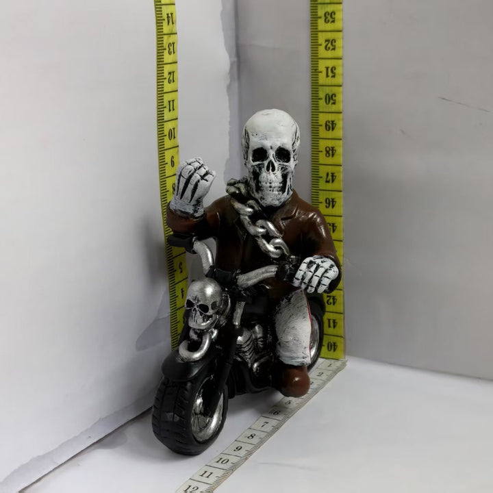 Creepy motorcycle figure Kalsten