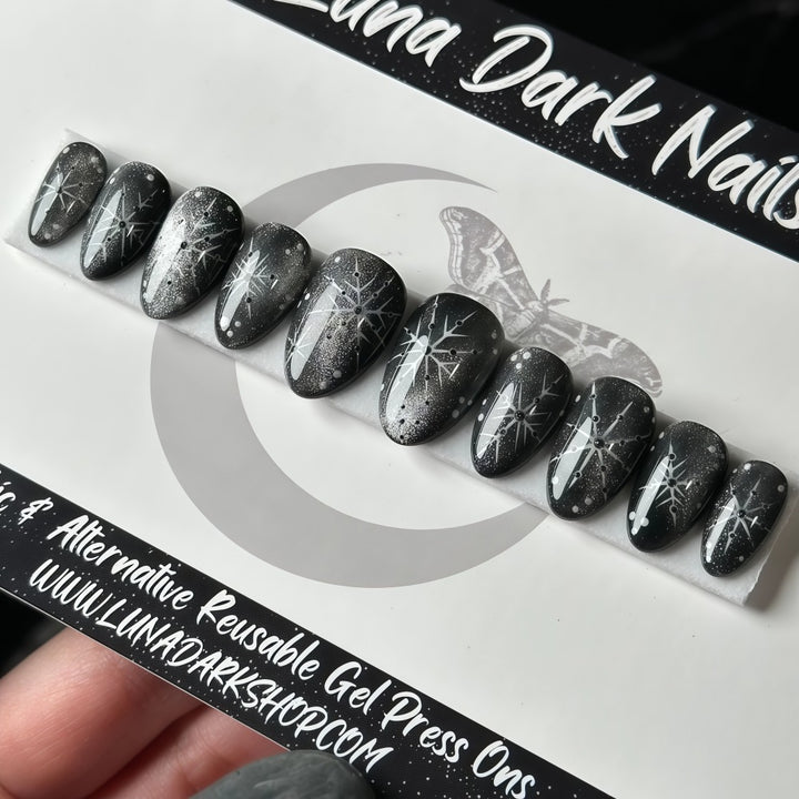 Creative Gel Art Nails with Graphic Design Kalsten