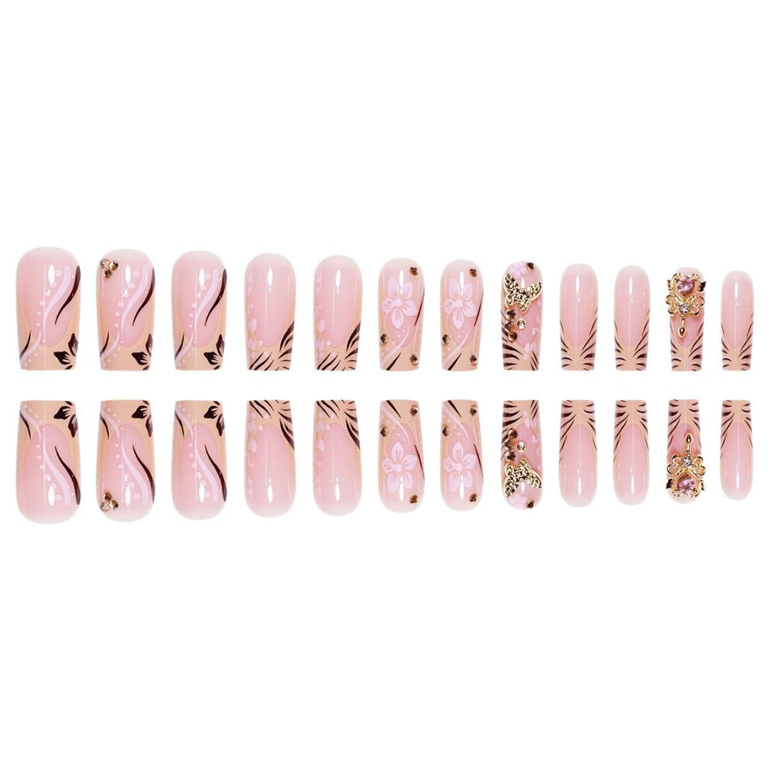 Artistic Floral Embellished Press-On Nails Kalsten