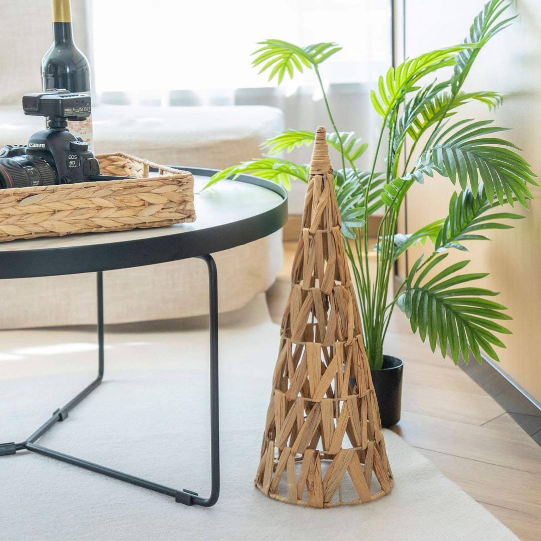 Decorative Accents Kalsten