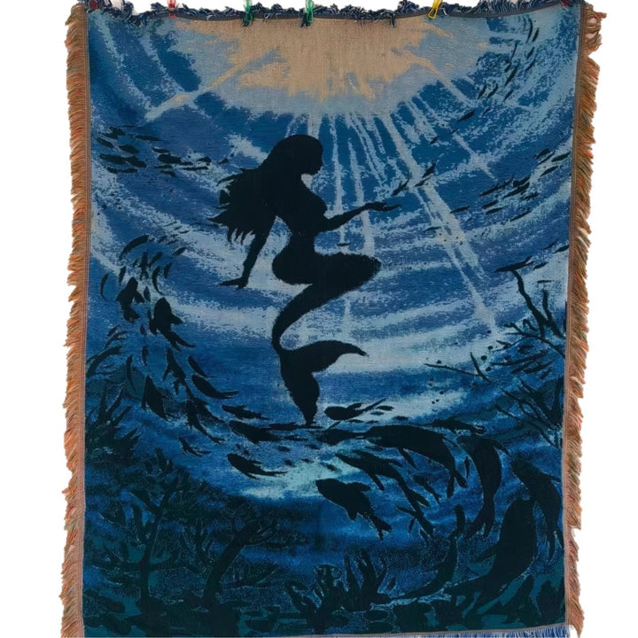 Artistic Mermaid-Themed Throw Blanket