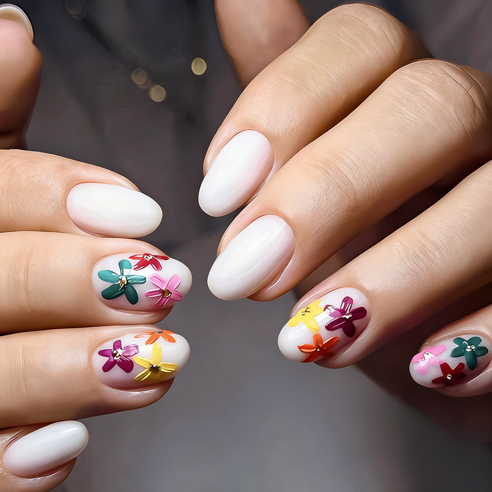 Floral Embellished Nail Art Set Kalsten