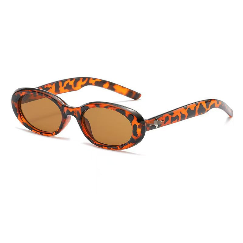 Retro-Inspired Oval Sunglasses Kalsten