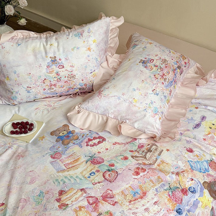Romantic bedding set with ruffle pillow, cotton satin and watercolor cake & animal motif