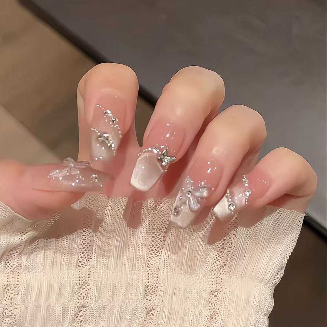 Artificial nails with elegant ombre look Kalsten