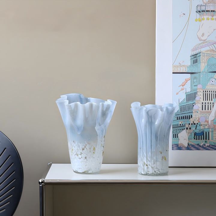Elegant Glass Vase Kalsten