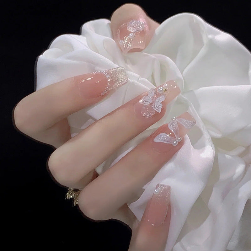 Elegant and Artistic Artificial Nails Kalsten
