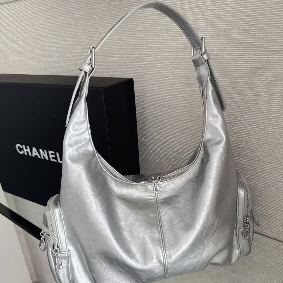 Sleek Leather Hobo Tote Bag