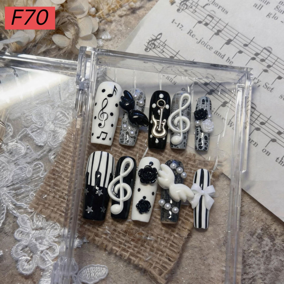 Thematic Artistic Press-On Nail Set