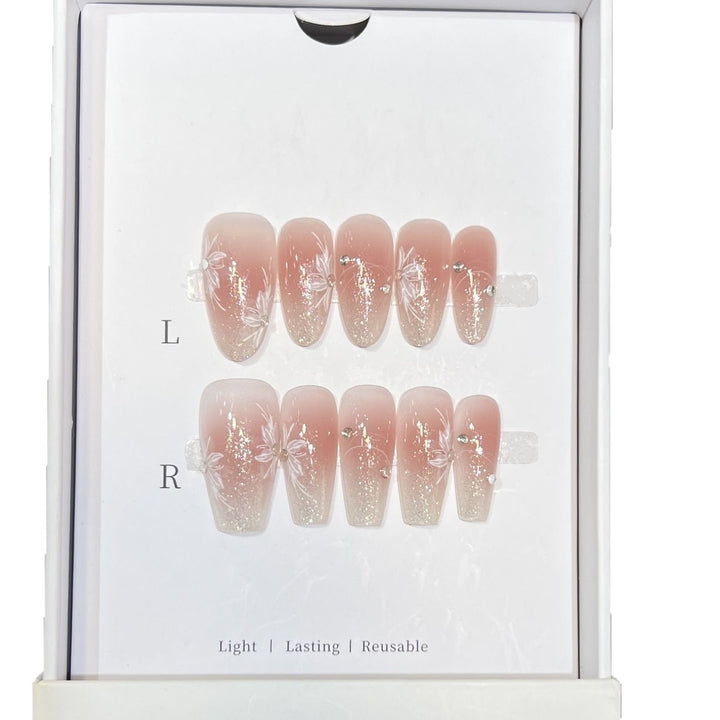 Elegant Floral-Inspired Press-On Nail Set Kalsten