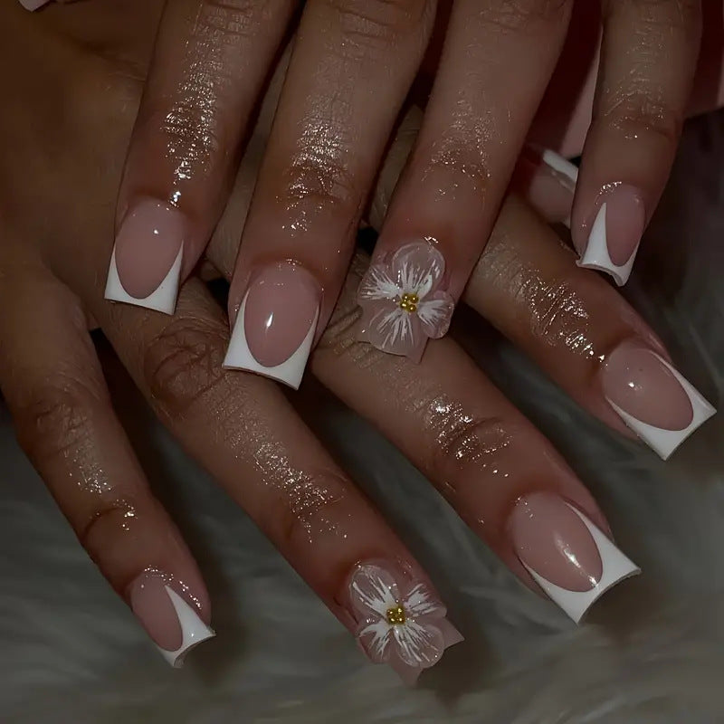 Floral Elegance Press-On Nail Art Kalsten