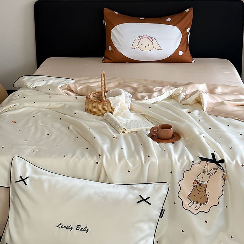 Bedding set made of skin-friendly cotton satin with embroidered rabbit motif & polka dot design