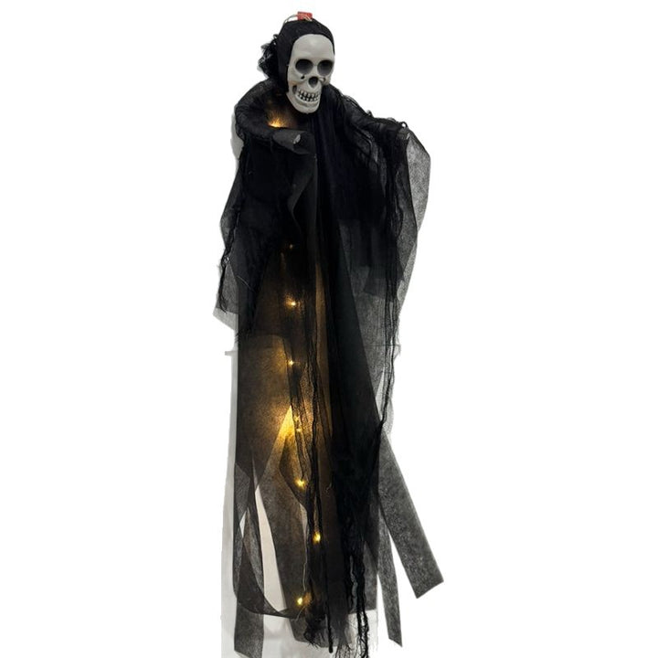 Creepy Halloween decor