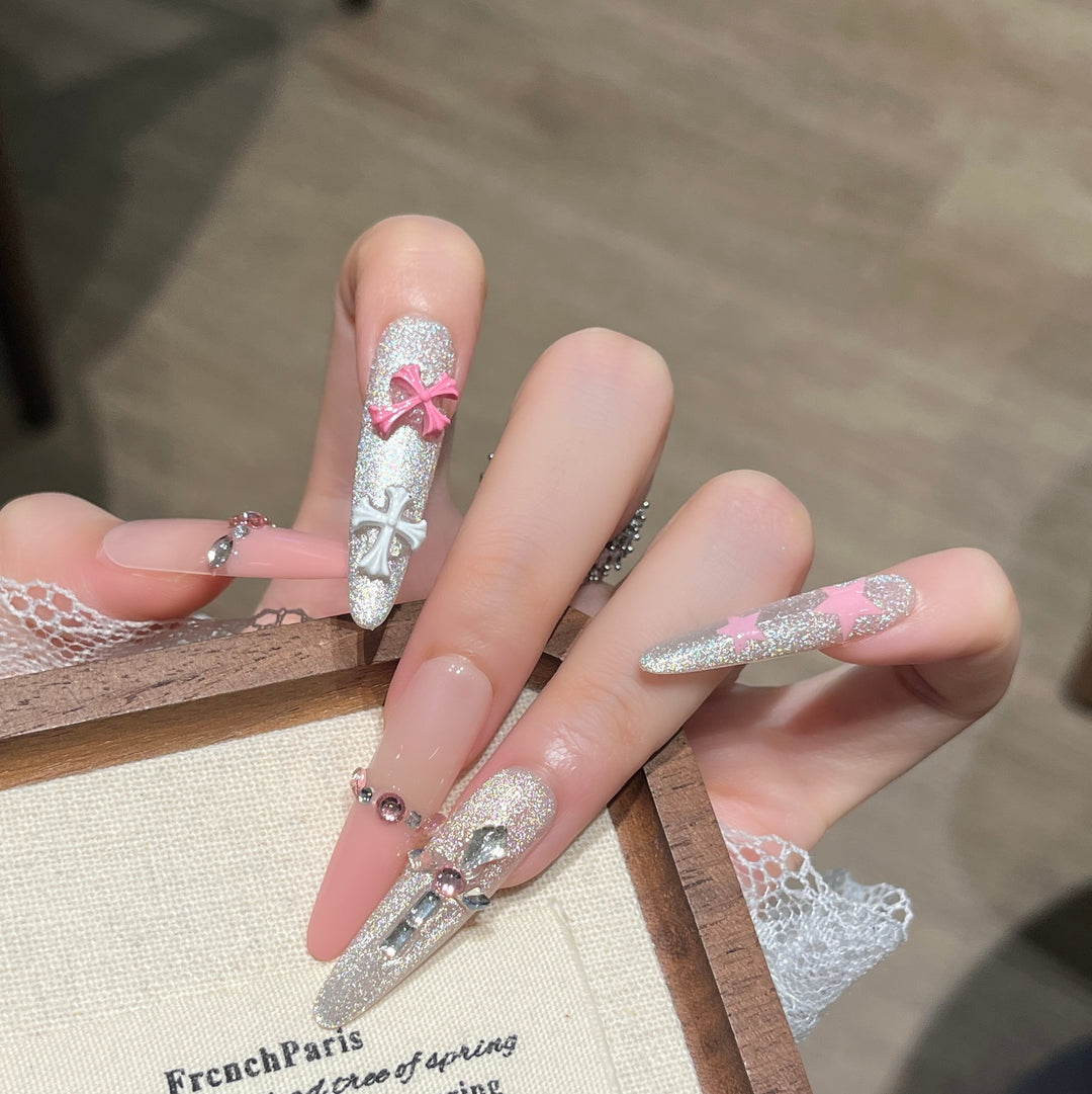 Luxury Themed Press-On Nail Designs Kalsten