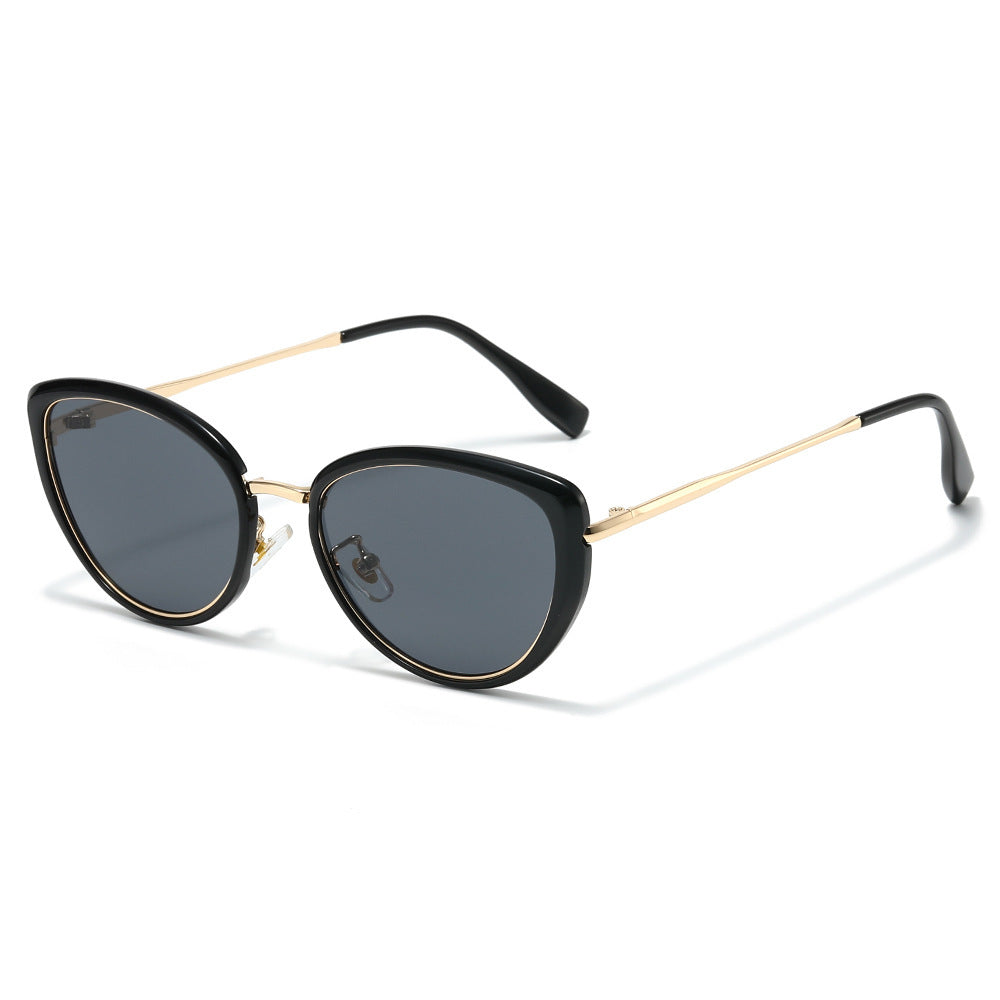 Fashion-Forward Cat-Eye Sunglasses with Trendy Tortoiseshell Frame Kalsten