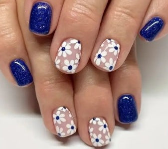 Floral-Themed Nail Art Enhancements Kalsten