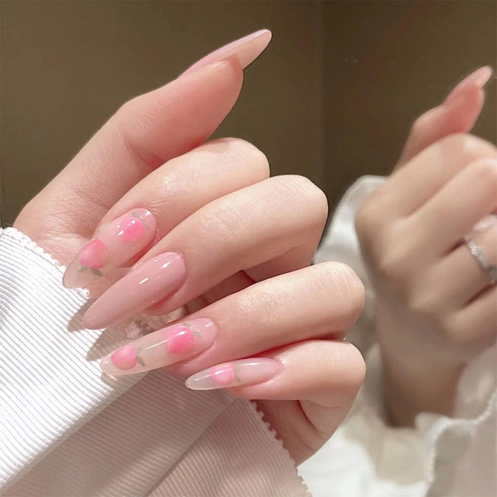 Elegant artificial nails with filigree rose design Kalsten