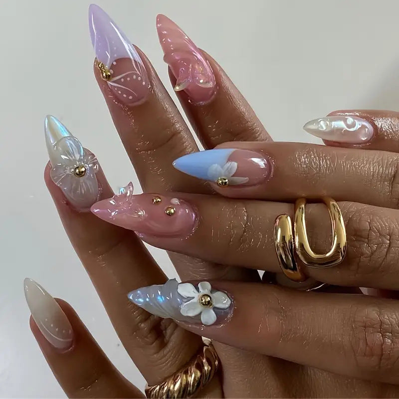 Artistic 3D Shell-Inspired Press-On Nail Art Kalsten