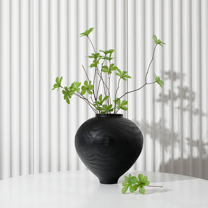 Elegant Artistic Decorative Vase