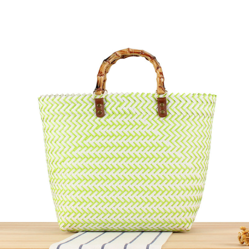 Stylish shopping bag made of braided natural material Kalsten