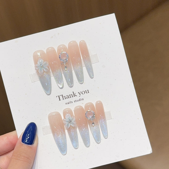 Artificial Nails Set with Shimmering Ombre Effect and Floral Accents Kalsten