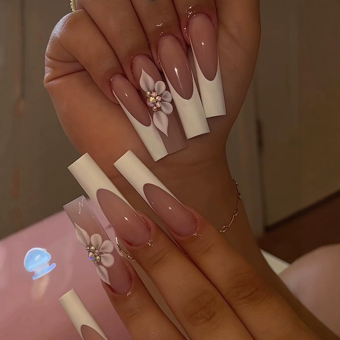 Elegant Floral Design Press-On Nail Set Kalsten