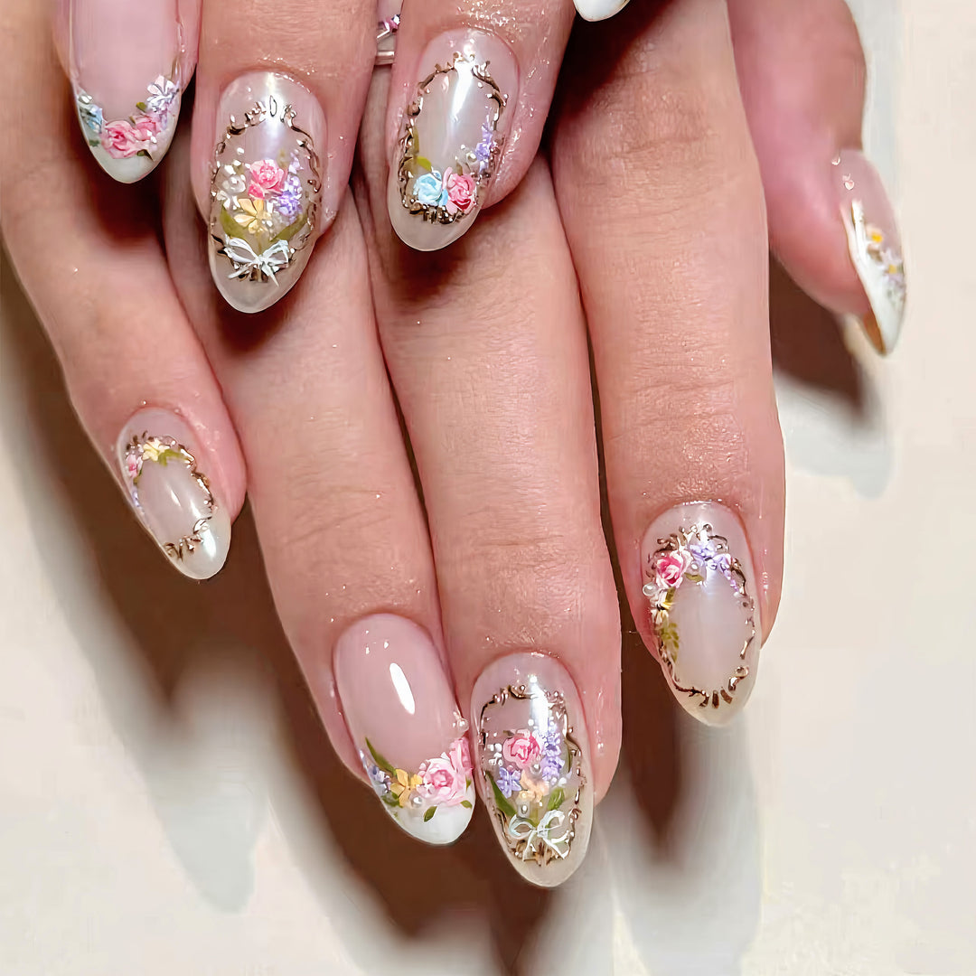 Elegant Floral Art Press-On Nail Set