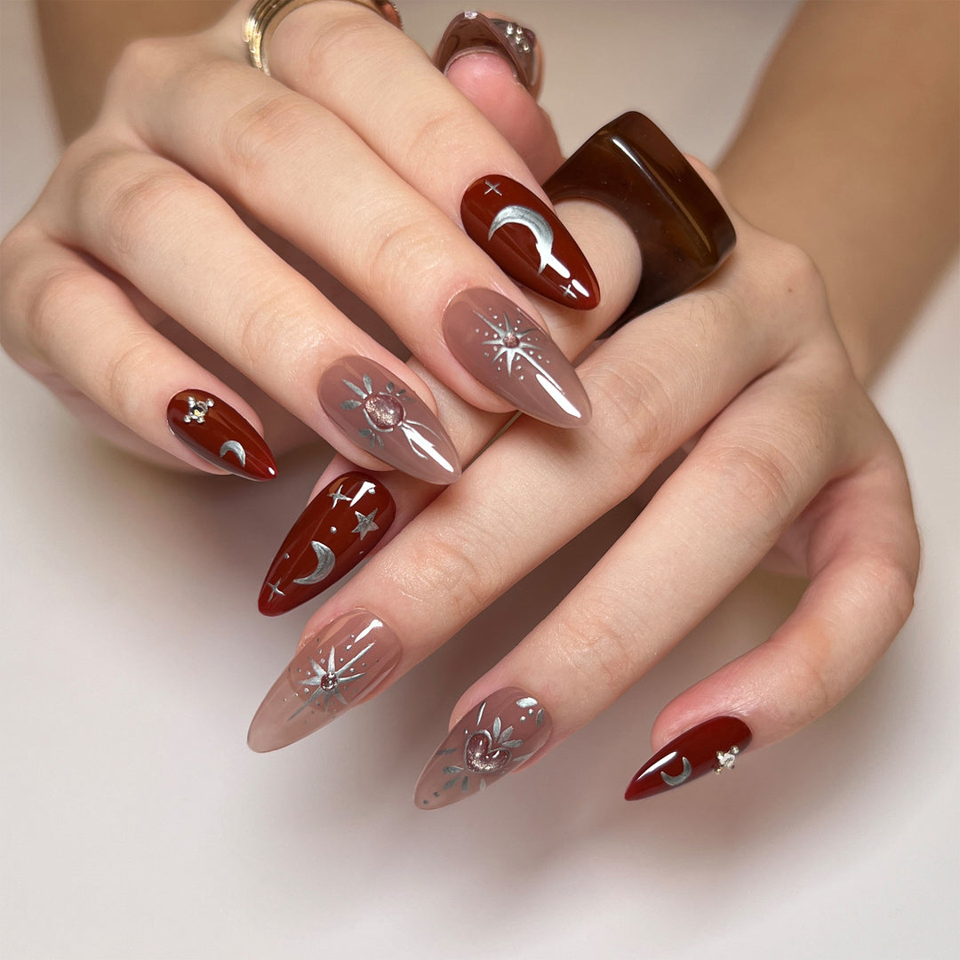Artful nail extensions in unique moon design Kalsten