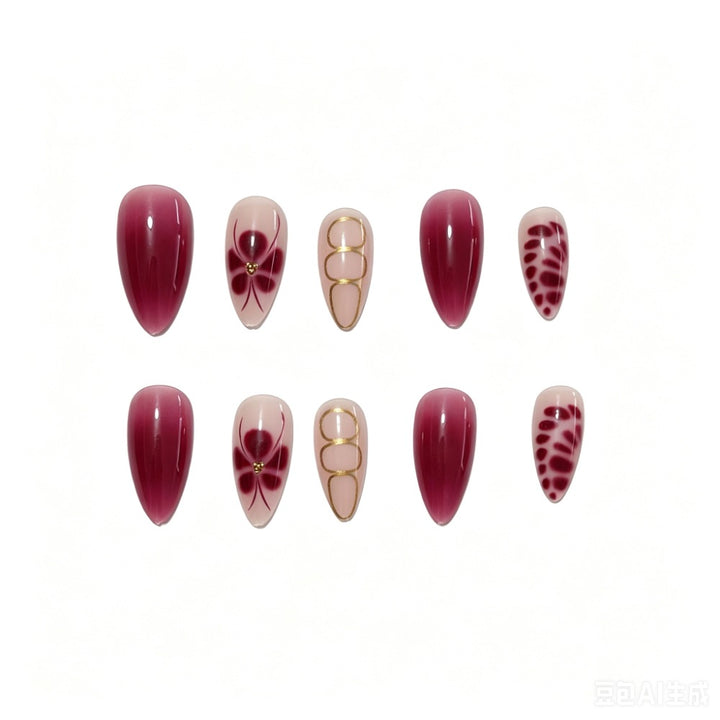Artificial nails with elaborate flower designs and elegant accents Kalsten